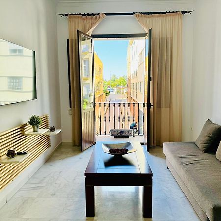 Apartamento Con Balcon Castilla Triana Sevilla Exterior foto
